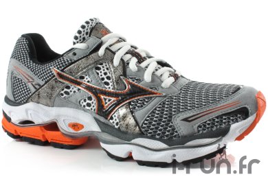 Mizuno Wave Enigma M