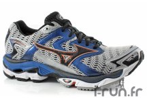 Mizuno Wave Nirvana 8