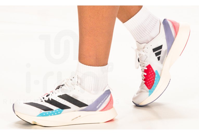 adidas adizero Takumi Sen 9