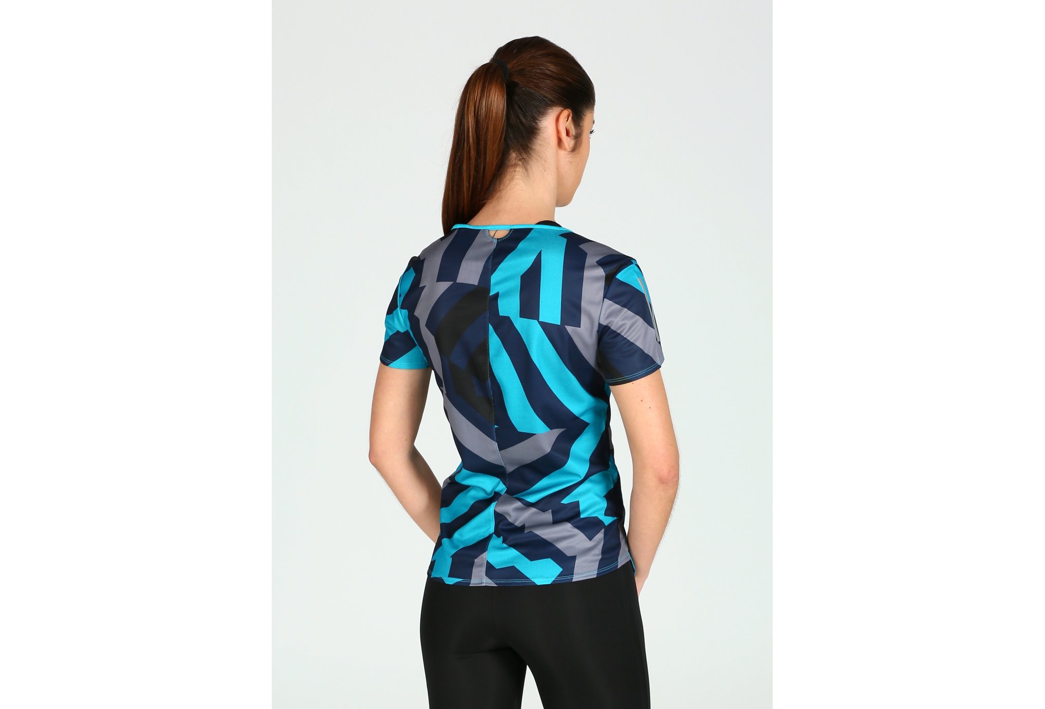 camiseta manga corta adidas