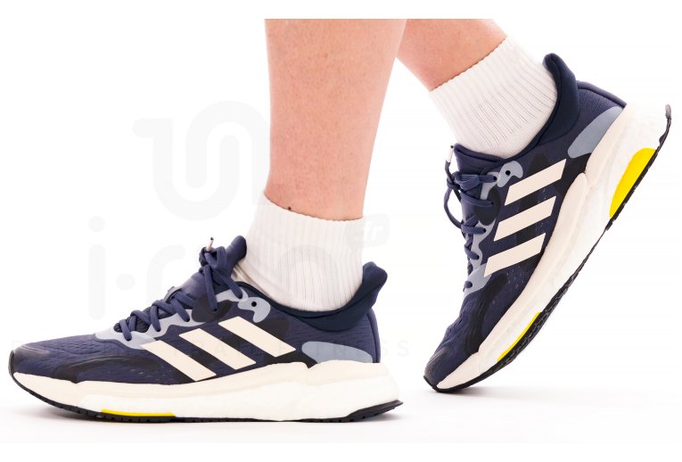 adidas SolarBoost 4