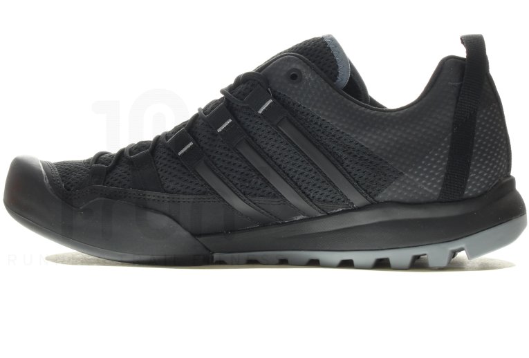 adidas Terrex Solo
