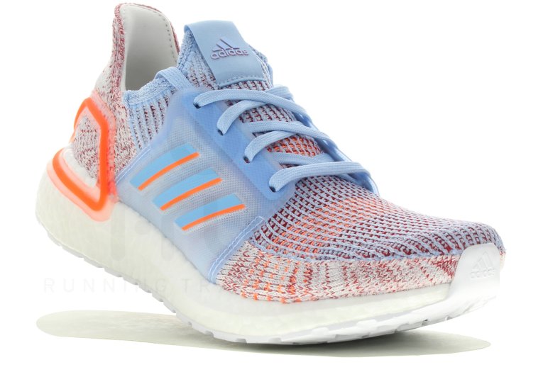 adidas UltraBOOST 19