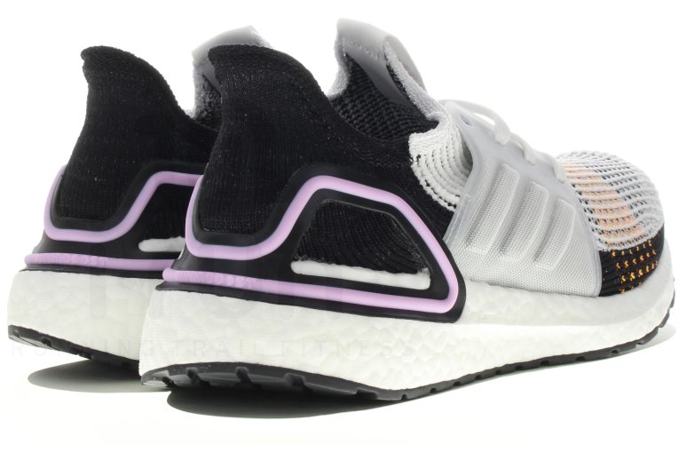 adidas UltraBOOST 19