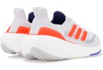 adidas UltraBOOST Light Herren