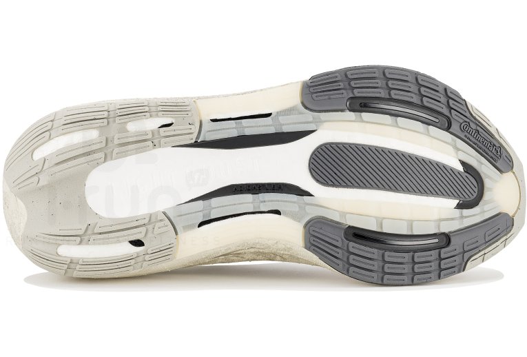 adidas UltraBOOST Light M