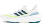 adidas UltraBOOST Light M