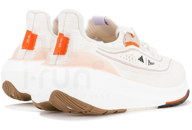 adidas UltraBOOST Light X Parley Damen