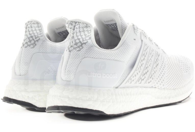 adidas Ultra Boost st glow