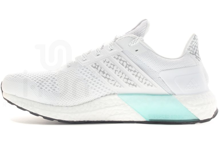 adidas Ultra Boost st glow