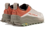Altra Olympus 6