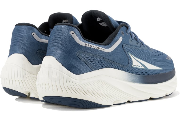 Altra Via Olympus M