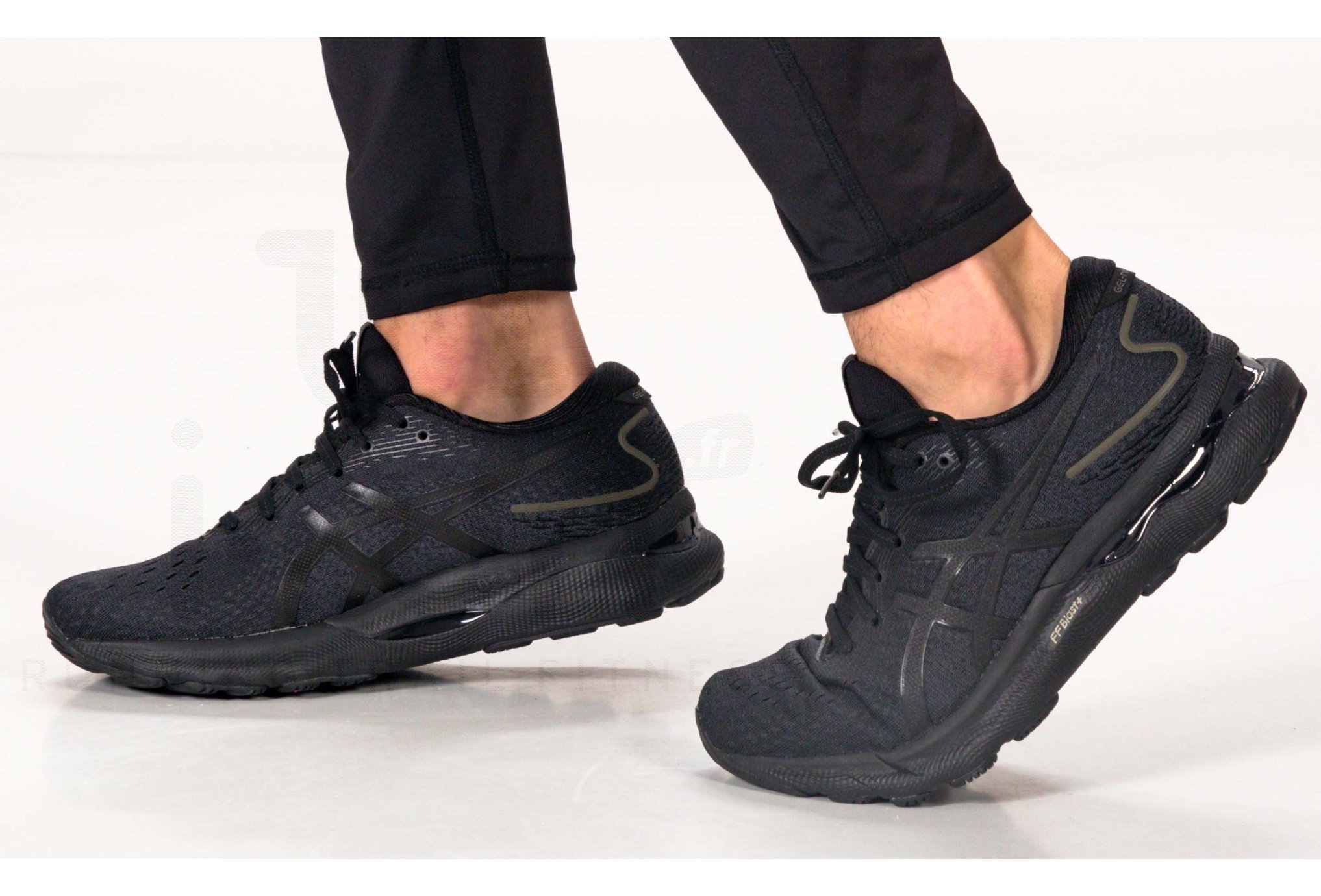 asics nimbus noir