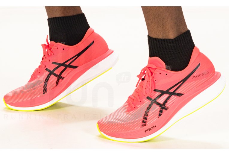 Asics Magic Speed 3