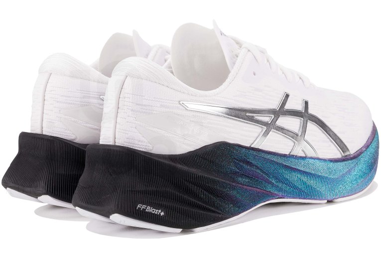 Asics Novablast 3 Platinum