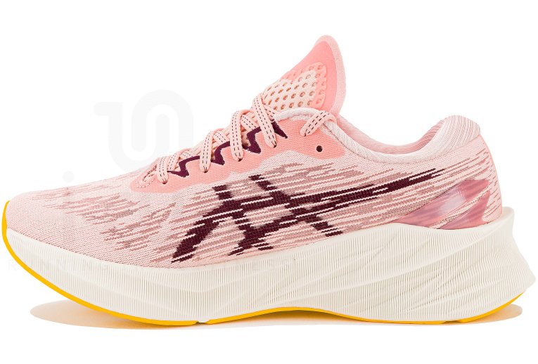 Asics Novablast 3