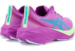 Asics Novablast 4 Lite-Show