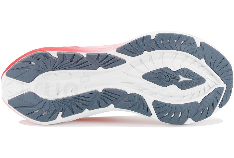 Asics Novablast 4
