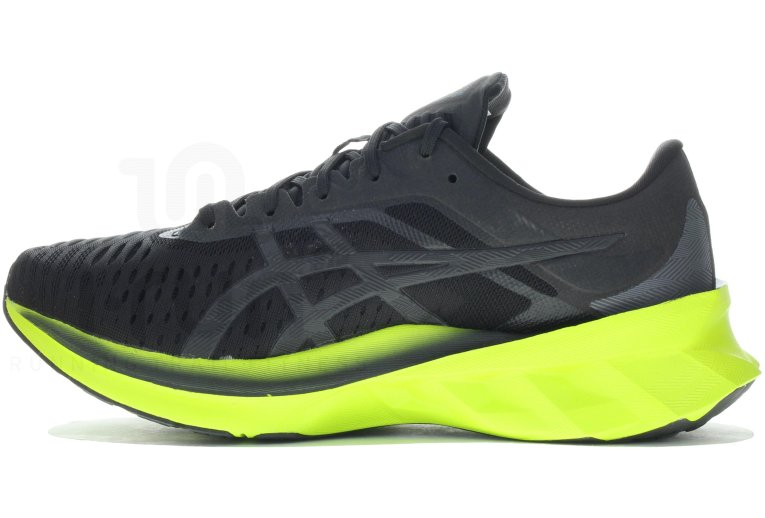 Asics Novablast Herren