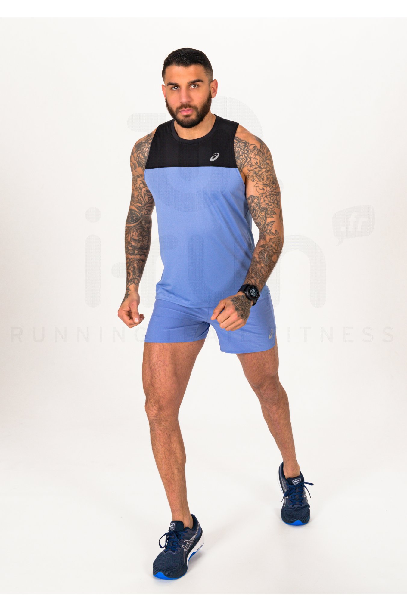 tenue running homme asics