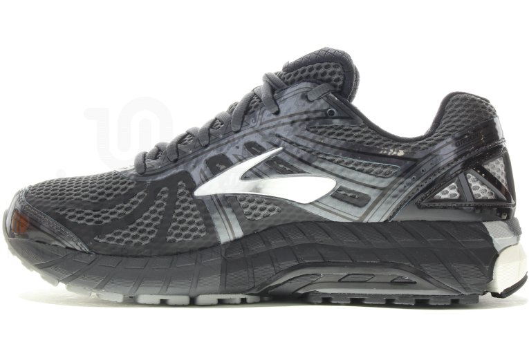 Brooks Beast 16 Large