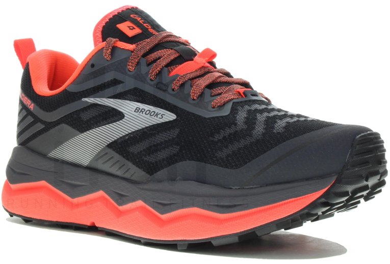 Brooks Caldera 4