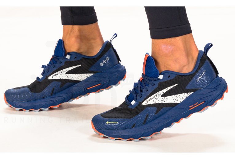 Brooks Cascadia 17 Gore-Tex M