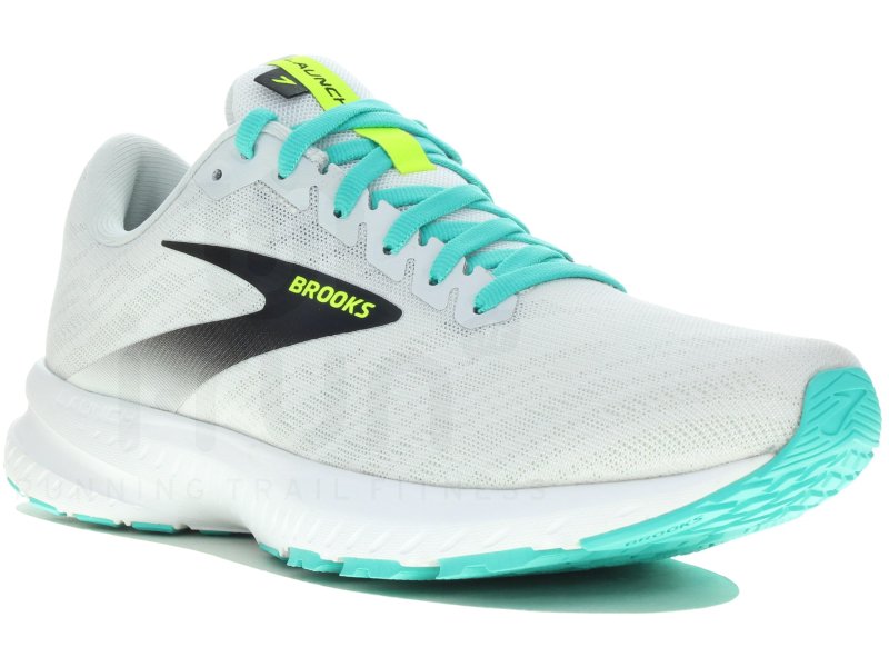 saucony ou brooks