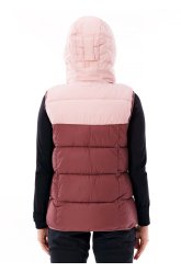 Columbia Pike Lake II Mulher