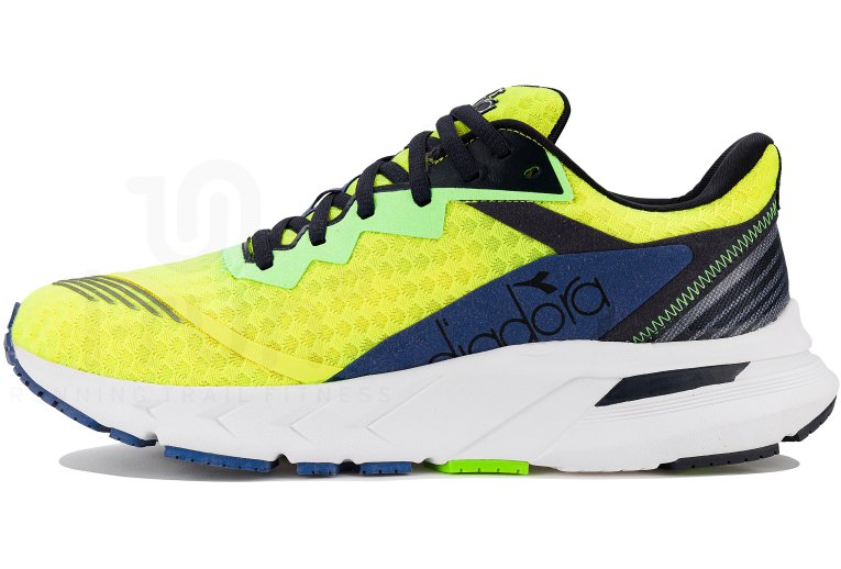 Diadora Mythos Blushield Volo 2 Herren