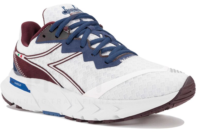 Diadora Mythos Blushield Volo 2