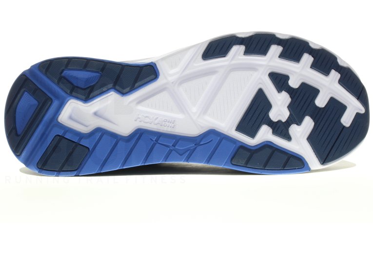 Hoka One One Arahi 3