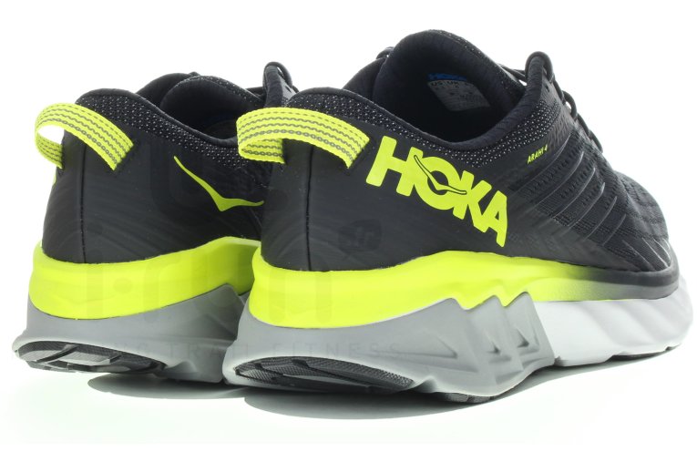 Hoka One One Arahi 4