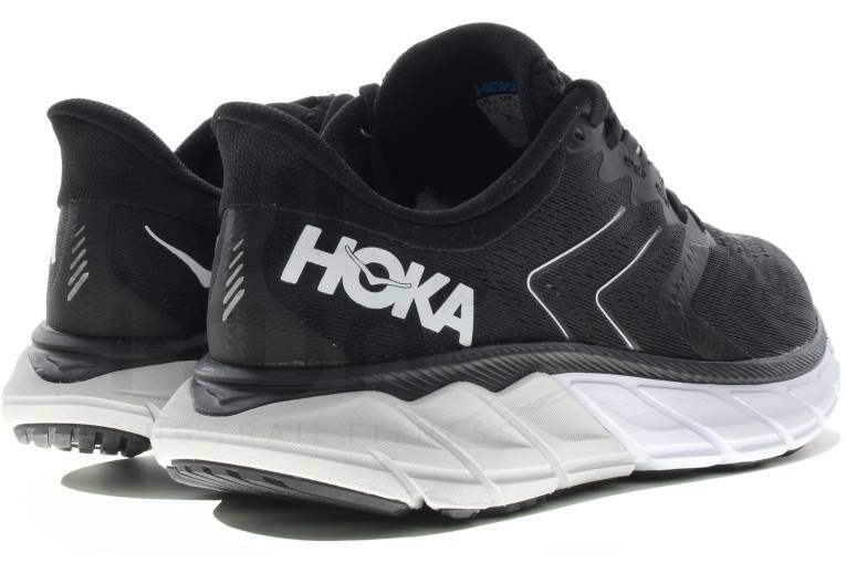 hoka one one arahi 5 wide