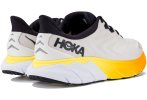 Hoka One One Arahi 6