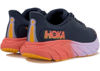 Hoka One One Arahi 7