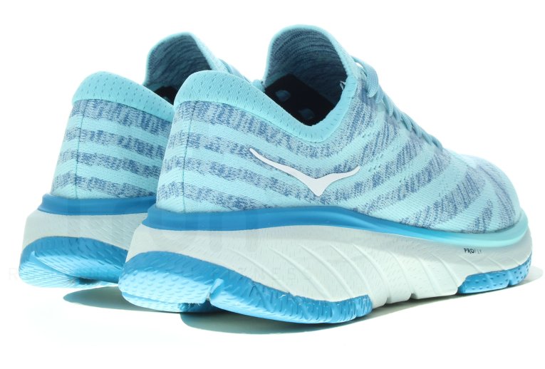 Hoka One One Cavu 3