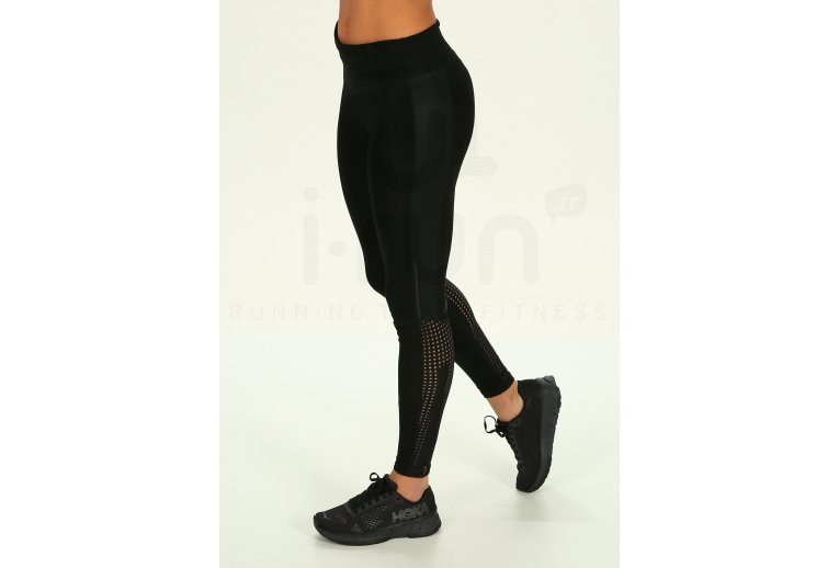 Hoka One One Cavu Fly at Night