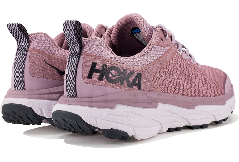 Hoka One One Challenger ATR 6