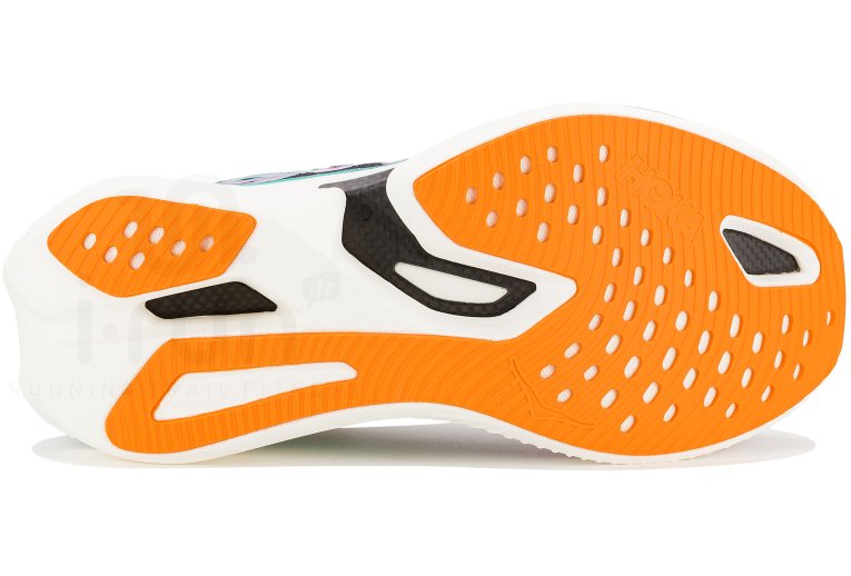 Hoka One One Cielo X1