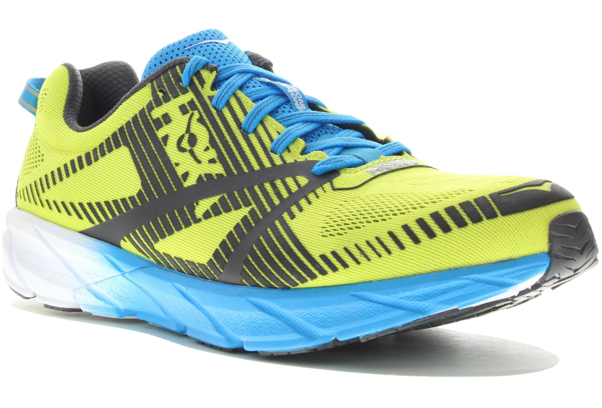 hoka one one tracer 2