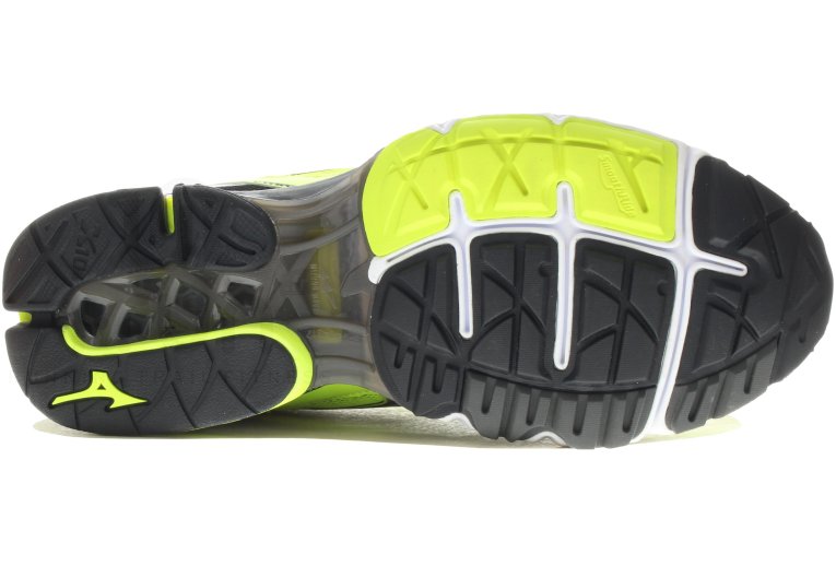 Mizuno Wave Creation 18