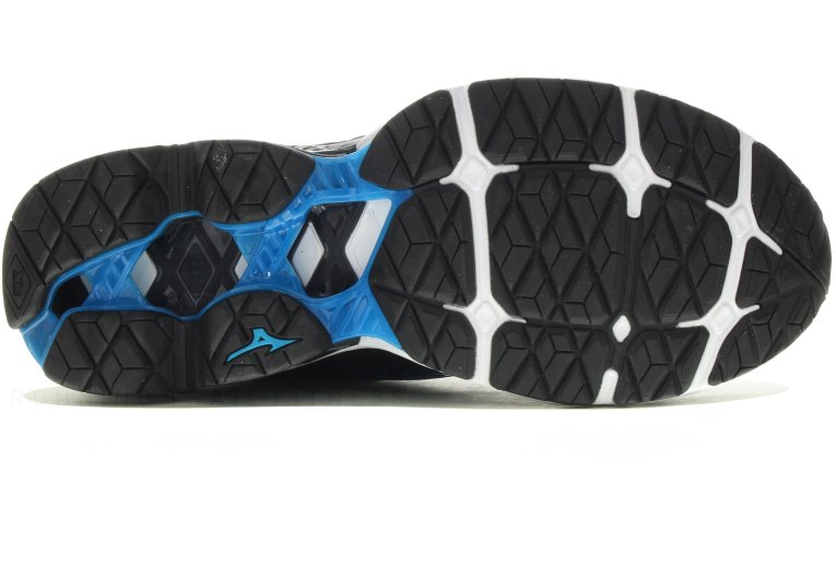 Mizuno Wave Creation 20