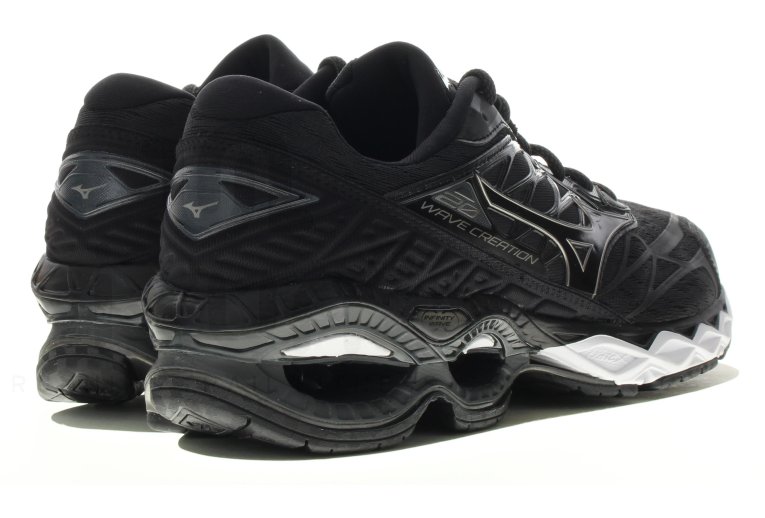 Mizuno Wave Creation 20