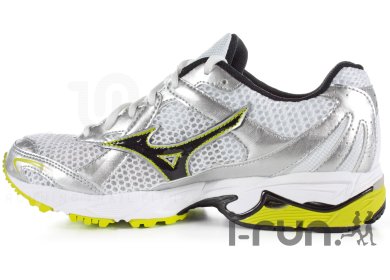 mizuno wave ovation 2