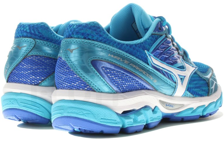 Mizuno Wave Paradox 3