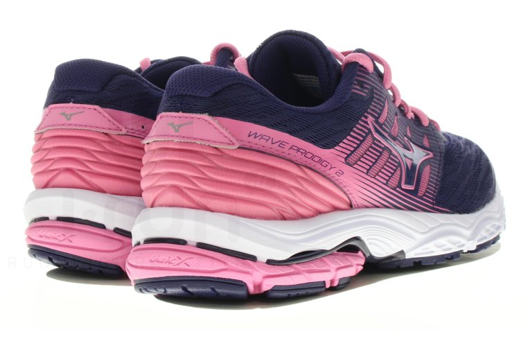 Mizuno Wave Prodigy 2