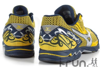 mizuno wave ronin 2