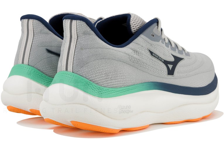 Mizuno Wave Sky 9
