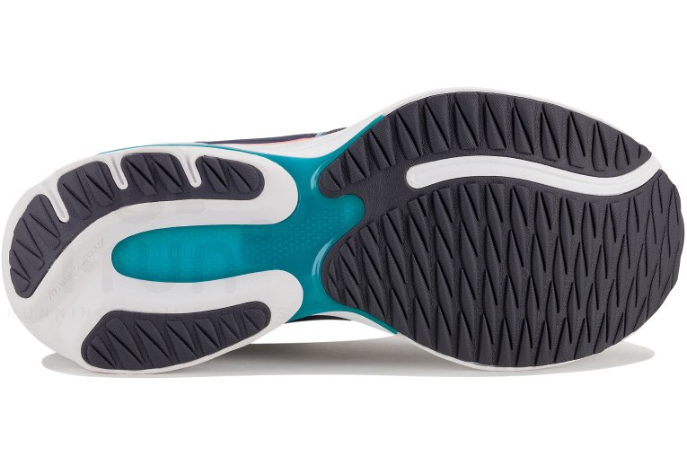 Mizuno Wave Ultima 16